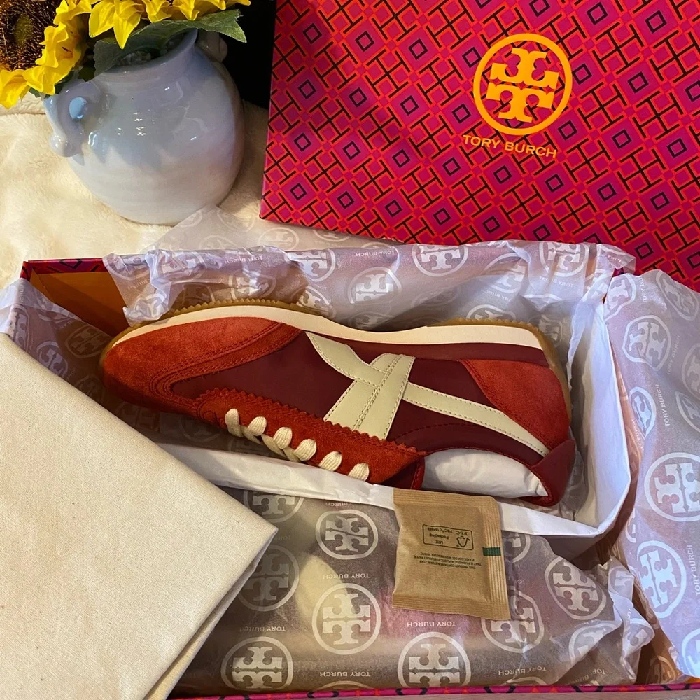 🔥SOLD🔥TORY BURCH HANK SNEAKER 👟 - Picture 8 of 8